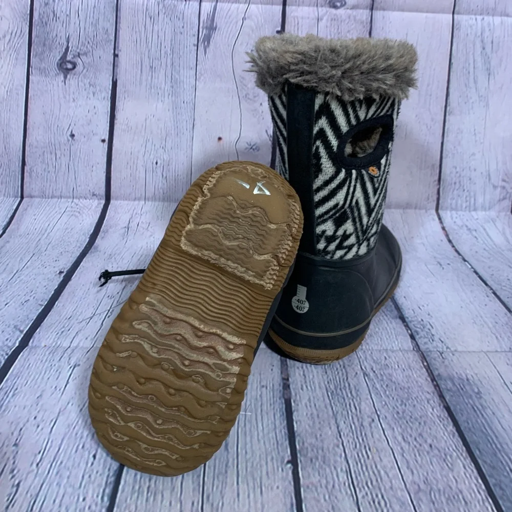 Bogs Kids Arcata Knit Boot black White Size 12 Wool Blend Lining Winter Thermal